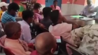 बोखड़ा: बालासाथ गांव में आयोजित कार्यक्रम में हरी झंडी दिखाकर हर घर कचरा उठाव अभियान की हुई शुरुआत