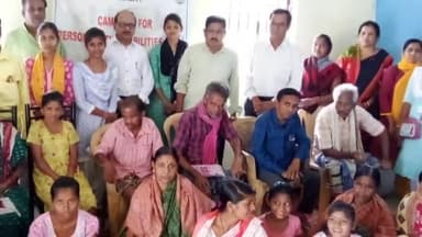 ବରଗଡ: ଆଇନସେବା ପ୍ରାଧିକରଣ କାର୍ଯ୍ୟାଳୟରେ ଭିନ୍ନକ୍ଷମଙ୍କ ପାଇଁ ଘରକୁ ଘର ଅଭିଯାନ କାର୍ଯ୍ୟକ୍ରମ ଆରମ୍ଭ