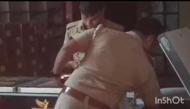 टूंडला: टूंडला के स्टेशन रोड पर आबकारी विभाग द्वारा शराब के ठेकों पर चलाया गया चेकिंग अभियान