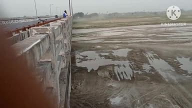 महिषी: अवैध खनन मामले में महिषी अंचल क्षेत्र के विभिन्न जगहों पर खनन अधिकारी एवं थानाध्यक्ष ने की छापेमारी, एक ट्रेक्टर जब्त