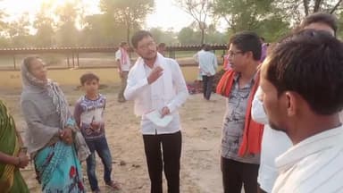 चलबो गौठान खोलबो पोल अभियान के तहत आज राजिम मंडल अंतर्गत ग्राम भैसातरा,रोहिना एवं सहसपुर कसेरुडीह स्थित गौठानो का वरिष्ट नेताओ एवं कार्यकर्ताओ के साथ निरीक्षण किया।