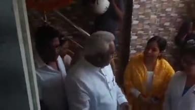 हरिद्वार: रानीपुर मोड़ स्थित डॉ बत्रा होम्योपैथिक क्लीनिक का विधायक मदन कौशिक ने फीता काटकर किया शुभारंभ