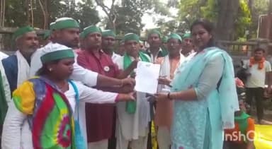 बहराइच: कलेक्ट्रेट स्थित धरनास्थल पर भारतीय किसान यूनियन ने 9 सूत्रीय मांगों को लेकर की बैठक, नगर मजिस्ट्रेट को सौंपा ज्ञापन