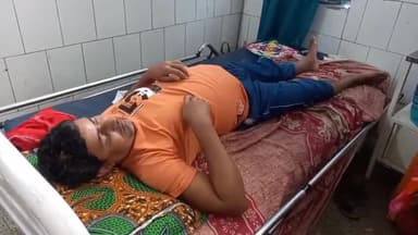 कहरा: सत्तरवार गांव में उधार सामान देने से मना करने पर दुकारदार से मारपीट, घायल व्यक्ति को सदर अस्पताल में कराया गया भर्ती