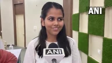 *मेरे परिवार ने मुझे असीम समर्थन दिया* 



भले ही मैंने प्रीलिम्स को दो बार पास नहीं किया लेकिन उन्हें मुझ पर