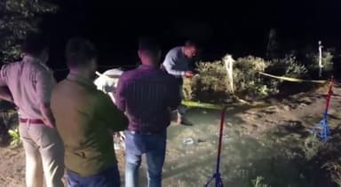 फिरोज़ाबाद: SOG पुलिस ने नगला पान सहाय के निकट ईनामी बदमाश को मुठभेड़ के दौरान किया गिरफ्तार, पैर में गोली लगने से हुआ घायल