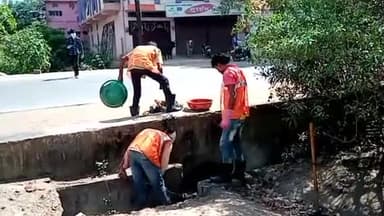 होशंगाबाद नगर: 31 मई तक नर्मदा पुरम शहर में नाले-नालियों की होगी सफाई, नगर पालिका अध्यक्ष ने कर्मचारियों को दिए निर्देश