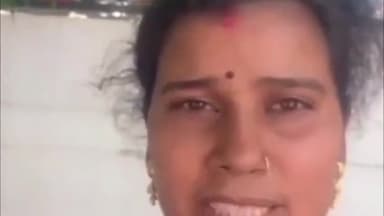 आलापुर: हज्जीपुर गांव निवासिनी ने उप जिलाधिकारी को प्रार्थना पत्र देकर आरोप लगाया कि दबंगों द्वारा रास्ते को अवरुद्ध कर दिया गया