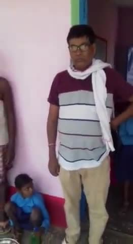 करपी: कस्तूरबा गांधी बालिका विद्यालय करपी में श्रवण नि:शक्त बालिका ललीता कुमारी का कराया गया नामांकन