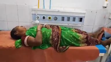 जमुई: पद्मावत गांव में दो पक्षों के बीच में हुए मारपीट मामले में दूसरे पक्ष के चार  लोग पहुंचे जमुई सदर अस्पताल, उपचार जारी