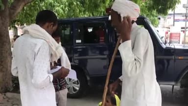 अनूपशहर: शिवाली गांव से SSP कार्यालय पहुंचकर पीड़ित ने दामाद व ससुराल पक्ष के लोगों पर लगाया घर में घुसकर मारपीट करने का आरोप