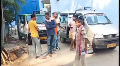 बेगूसराय: मंझौल में ट्रक ने 1 व्यक्ति को कुचला, हॉस्पिटल ले जाने के दौरान हुई मौत