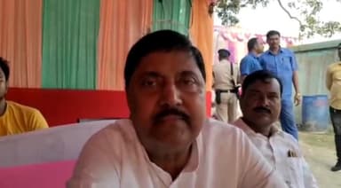 कस्बा: मंत्री अफाक आलम ने 2000 के नोटबंदी पर कहा कि केन्द्र सरकार के इस  योजना से किसान एवं व्यापारी वर्ग परेशान होंगे