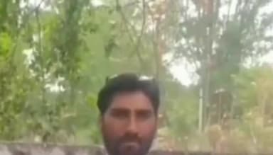 आलापुर: राजेसुल्तानपुर गांव निवासी ने डीएम को प्रार्थना पत्र देकर दबंगों पर लगाया रास्ते को अवरुद्ध करने का आरोप