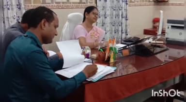 कटिहार: शहीद चौक स्थित पुराना बस स्टैंड तोड़कर बनाये जाएंगे शॉपिंग मॉल और पार्किंग, महापौर ने दी जानकारी