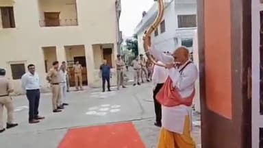 हरिद्वार: मुख्यमंत्री पुष्कर सिंह धामी ने हरिपुर कलां स्थित हरी सेवा आश्रम के वार्षिकोत्सव में की शिरकत