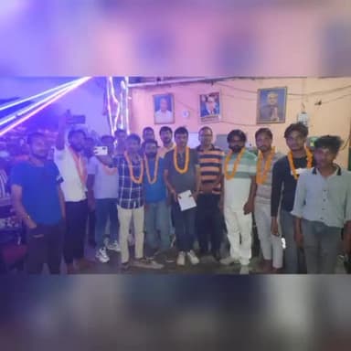 जिला कार्यालय हरिद्वार हिंदू युवा वाहिनी संगठन कार्यालय में सदस्यों को सह सदस्यता ग्रहण कराई और 2 पदों की घोषणा की।