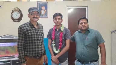 खुरई: प्रदेश व जिले की मेरिट सूची में खुरई विधानसभा के 4 विद्यार्थियों ने स्थान बनाया,मंत्री भूपेंद्र सिंह ने दी बधाई