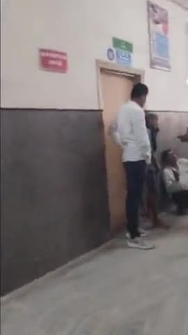 बीकानेर: करमीसर रोड के पास कुंई खोदते समय कुंई ढहने से हुई मजदूर की मौत, PBM अस्पताल की मोर्चरी में रखवाया गया शव