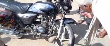 किशनी: आवारा गोवंश की टक्कर से बाइक सवार युवक गंभीर रूप से हुआ घायल, किशनी नगर का है मामला