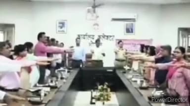 हुज़ूर: कलेक्ट्रेट में कर्मचारियों और अधिकारियों को नशा मुक्ति अभियान के तहत दिलाई गई शपथ