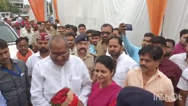 बहराइच: सिसई हैदर में शपथ ग्रहण समारोह में पहुंचे प्रभारी मंत्री संजय निषाद, हुआ स्वागत