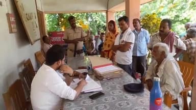 नावकोठी: भूमि विवाद के निपटारे के लिए नावकोठी थाना परिसर में जनता दरबार का हुआ आयोजन, 22 मामलों पर हुई सुनवाई