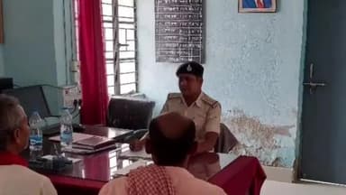 सुप्पी: सुप्पी थाना परिसर में जनता दरबार का किया गया आयोजन, 7 मामलों का हुआ निपटारा