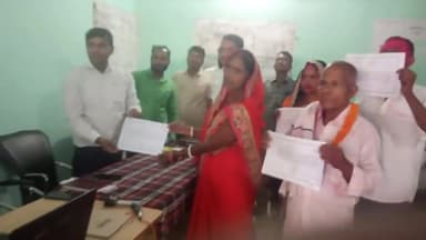 जंदाहा: पंचायत उपचुनाव में बिझरौली पंचायत की सरपंच बनी निहा सुंदर देवी, पंचायत वासियों ने दी शुभकामनाएं