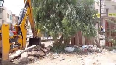 बीकानेर: संभागीय आयुक्त की मौजूदगी में सेटेलाइट अस्पताल के पास सहित कई स्थानों से हटाए गए अतिक्रमण