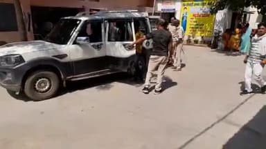 जमुई: उत्पाद विभाग ने जिले की विभिन्न जगहों से एक महिला सहित 7 शराब तस्करों को किया गिरफ्तार, मेडिकल हेतु लाए गए अस्पताल