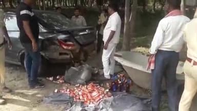 बिहपुर: NH-31 बिरबन्ना स्टेट के पास अवैध शराब लदी कार हुई दुर्घटनाग्रस्त, पुलिस ने कार व शराब को किया जब्त व तस्कर हुए फरार