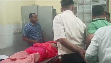 नैनवां: फुलेता घुमाव पर गाय व मोटरसाइकिल में हुई भिड़ंत दुर्घटना मे तीन जने घायल