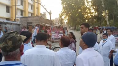 मीनापुर: प्रभारी ज़िलाधिकारी आशुतोष कुमार द्विवेदी ने एसकेएमसीएच में लगे अतिक्रमण को दो दिनों के अंदर खाली करने के दिए निर्देश