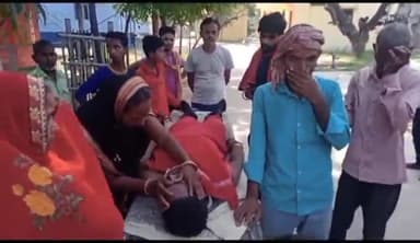 खगड़िया: गौछारी NH-31 पर भैंस को बचाने के चक्कर में आवास बोर्ड गांव में बाइक सवार एक युवक की हुई मौत, एक अन्य युवक हुआ घायल