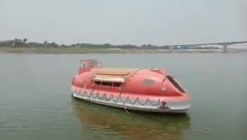 जिले में 15 जून से चलेगी वाटर टैक्सी, रामनगर से नमो घाट तक 84 घाटों की कराएगी सैर