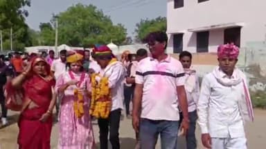 नांगल राजावतान: आईएएस बनने के बाद धरणवास गांव में पहुंचीं ऋतु मीणा, ग्रामीणों ने किया स्वागत