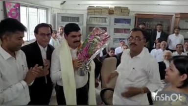 जहानाबाद: व्यवहार न्यायालय के पुस्तकालय के सभागार में बार एसोसिएशन अध्यक्ष के अध्यक्षता में न्यायिक पदाधिकारियों को दी गई विदाई