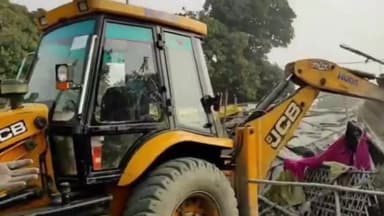 पानीपत: हरियाणा शहरी विकास प्राधिकरण ने सेक्टर 8 में ग्रीन बेल्ट से सरकारी जमीन से हटाए अवैध कब्जे