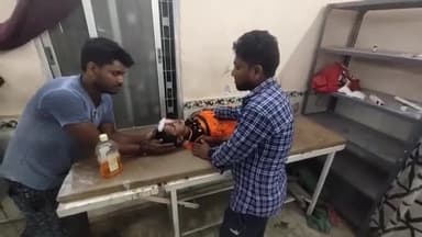 गोपालगंज: पंडितपुर गांव में बाइक के धक्के से बच्ची हुई घायल, इलाज के लिए सदर अस्पताल में भर्ती