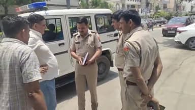 इंद्री: गांव घीड में मकान से 500 ग्राम चांदी  4 तोले सोना 15 हजार नकदी चोरी कर अज्ञात फ़रार  परिवार गया वैष्णो देवी