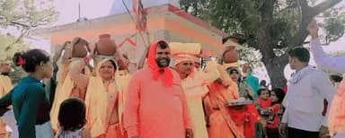 किशनी: ग्राम पाढौली में निकली कलश यात्रा, कथा स्थल पर मौजूद रहे सैकड़ों भक्त