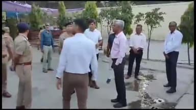 मुरादाबाद: डीएम शैलेंद्र कुमार सिंह और एसएसपी ने हरतला स्थित किशोर संप्रेक्षण गृह की व्यवस्थाओं का लिया जायजा