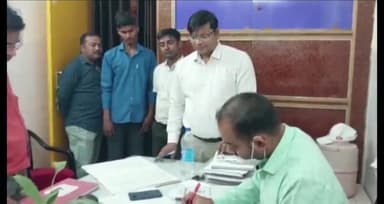 सवायजपुर: एसडीएम ने हरपालपुर सीएचसी का किया औचक निरीक्षण, मिली कई खामियां