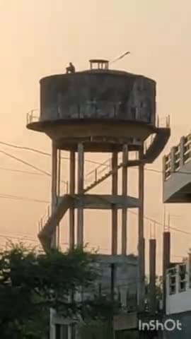 कानपुर: गुजैनी में पानी की टँकी पर चढ़कर बैठे युवक का वायरल वीडिओ निकला फर्जी