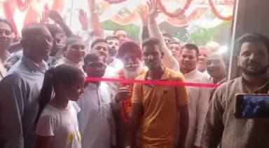 बहेड़ी: नगर के महादेवपुरम में हुआ BJP सांसद वरुण गांधी के कैम्प कार्यालय का उद्घाटन, बड़ी संख्या में समर्थक रहे मौजूद
