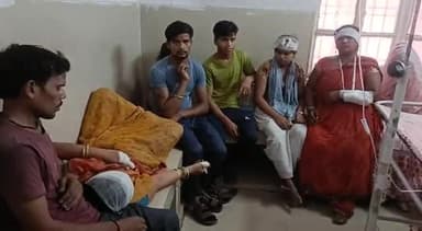 जलेसर: ब्राह्मणपुरी में नाली का पानी निकालने को लेकर एक ही परिवार के दो पक्षों में हुआ झगड़ा, 7 लोग हुए घायल