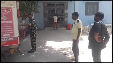 बिहार: चोरा बगीचा में संदेहास्पद स्थिति में सैफ जवान की हुई मौत, शव को पोस्टमार्टम के लिए लाया गया सदर अस्पताल