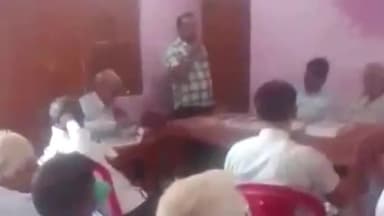 नावकोठी: नावकोठी प्रखंड प्रांगण में अयोध्या प्रसाद सिंह के मूर्ति अनावरण हेतु नावकोठी सीताराम पुस्तकालय में बुद्धिजीवियों की बैठक