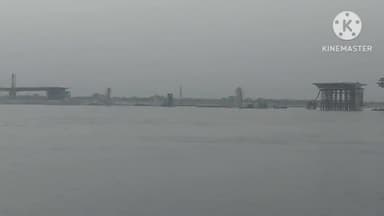 सुल्तानगंज: 2 जिलों को जोड़ने वाली सुल्तानगंज अगवानी पुल का तीन सिग्मेंट सहित स्लैब गंगा नदी में समाया